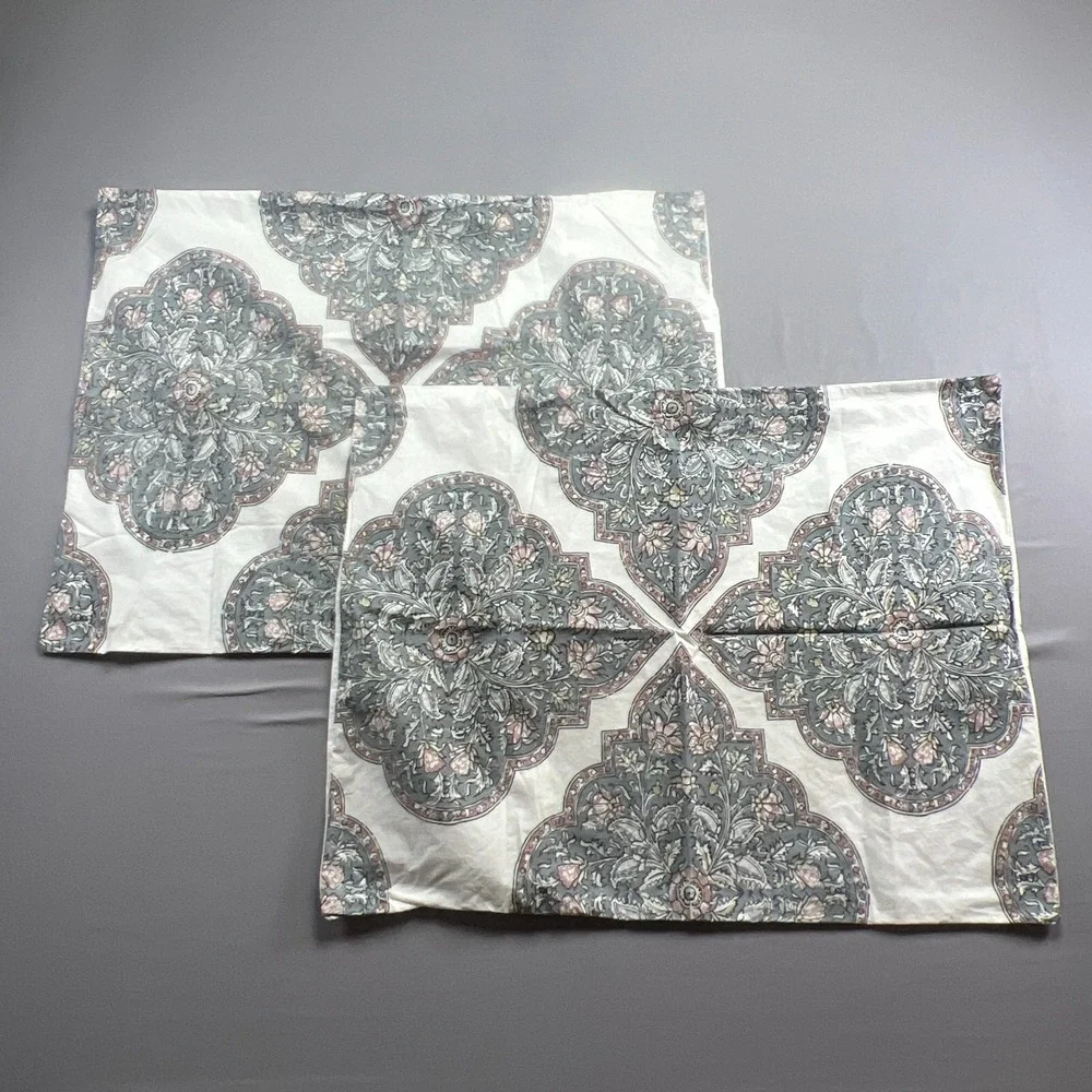 Pottery Barn Standard Pillow Shams Multicolor Botanical Medallion (20
